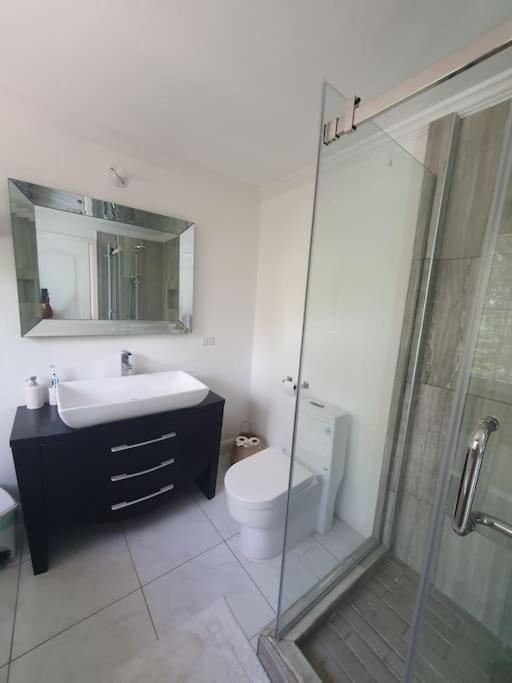 Townhouse By The Bay, Little Bay Country Club ,Negril Villa Orange Bay ภายนอก รูปภาพ