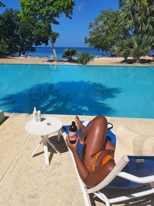 Townhouse By The Bay, Little Bay Country Club ,Negril Villa Orange Bay ภายนอก รูปภาพ